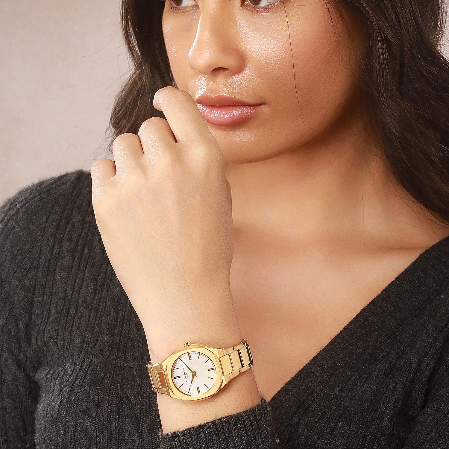 Maison 8 Chrysanthème Ladies’ Watch - Gold Case, White Mother of Pearl Dial Look with Gold Metal Strap - Image 9