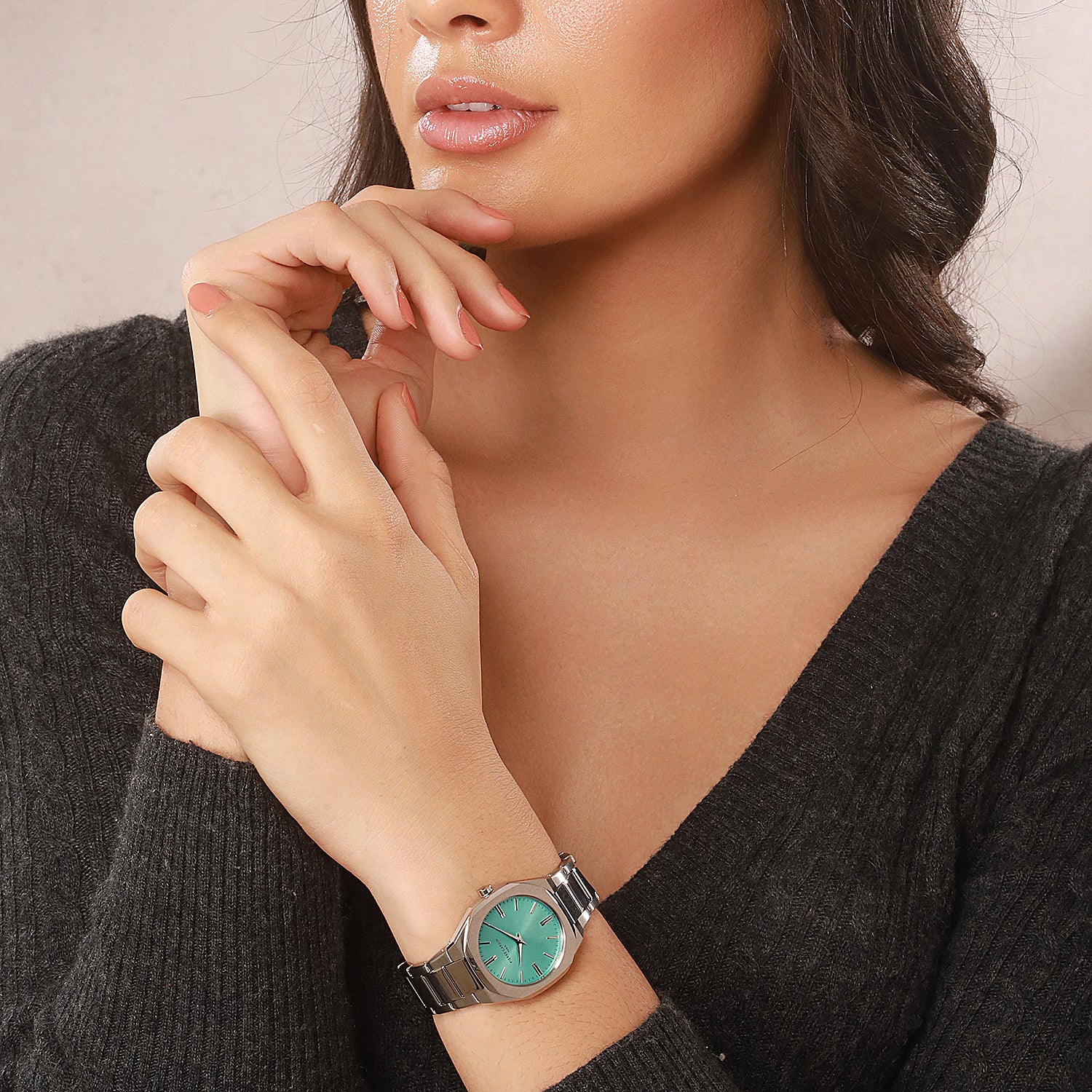 Maison 8 Chrysanthème Ladies’ Watch - Silver Case, Celeste Blue Dial with Stainless Steel Band - Image 9