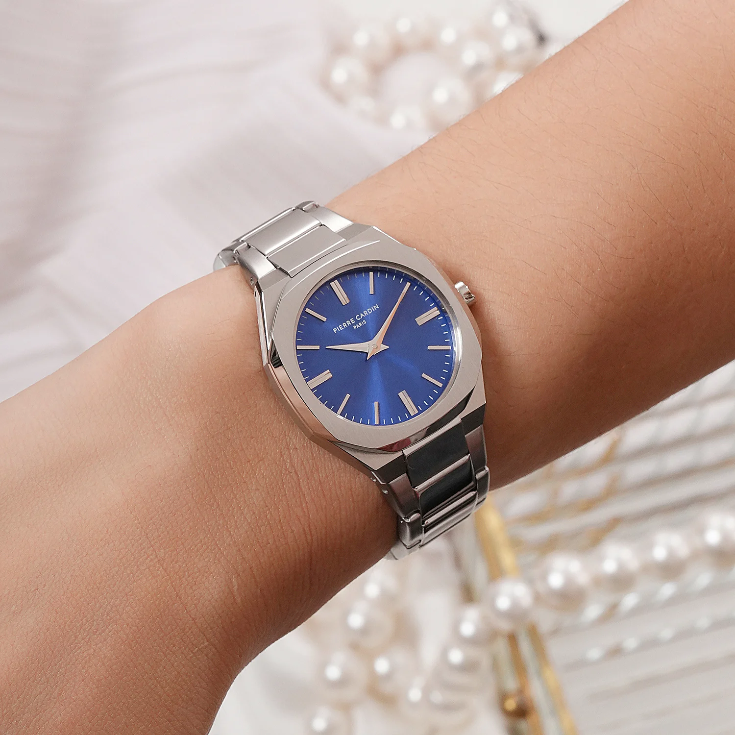 Maison 8 Chrysanthème Ladies’ Watch - Stainless Steel Case, Blue Dial with Stainless Steel Band - Image 7