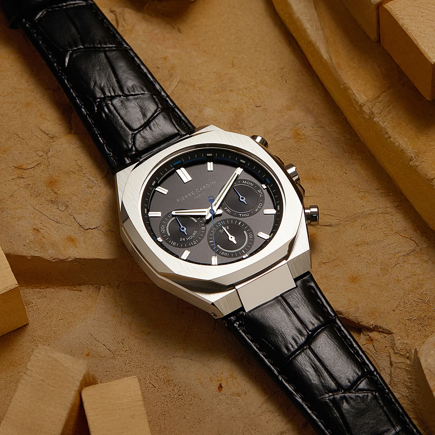 Maison 8 Vogue Men’s 42mm Stainless Steel Watch - Black Dial with Black Leather Strap - Image 6