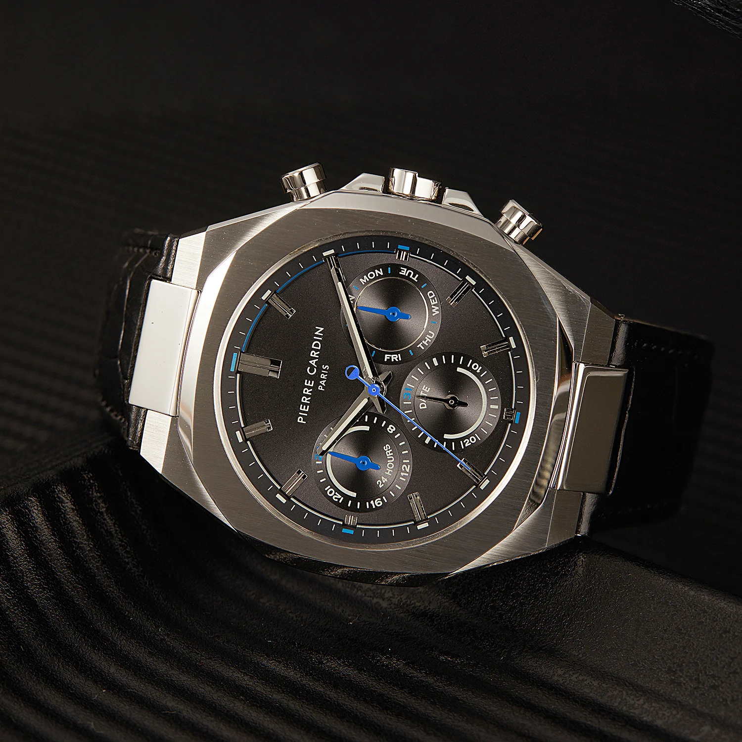 Maison 8 Vogue Men’s 42mm Stainless Steel Watch - Black Dial with Black Leather Strap - Image 7