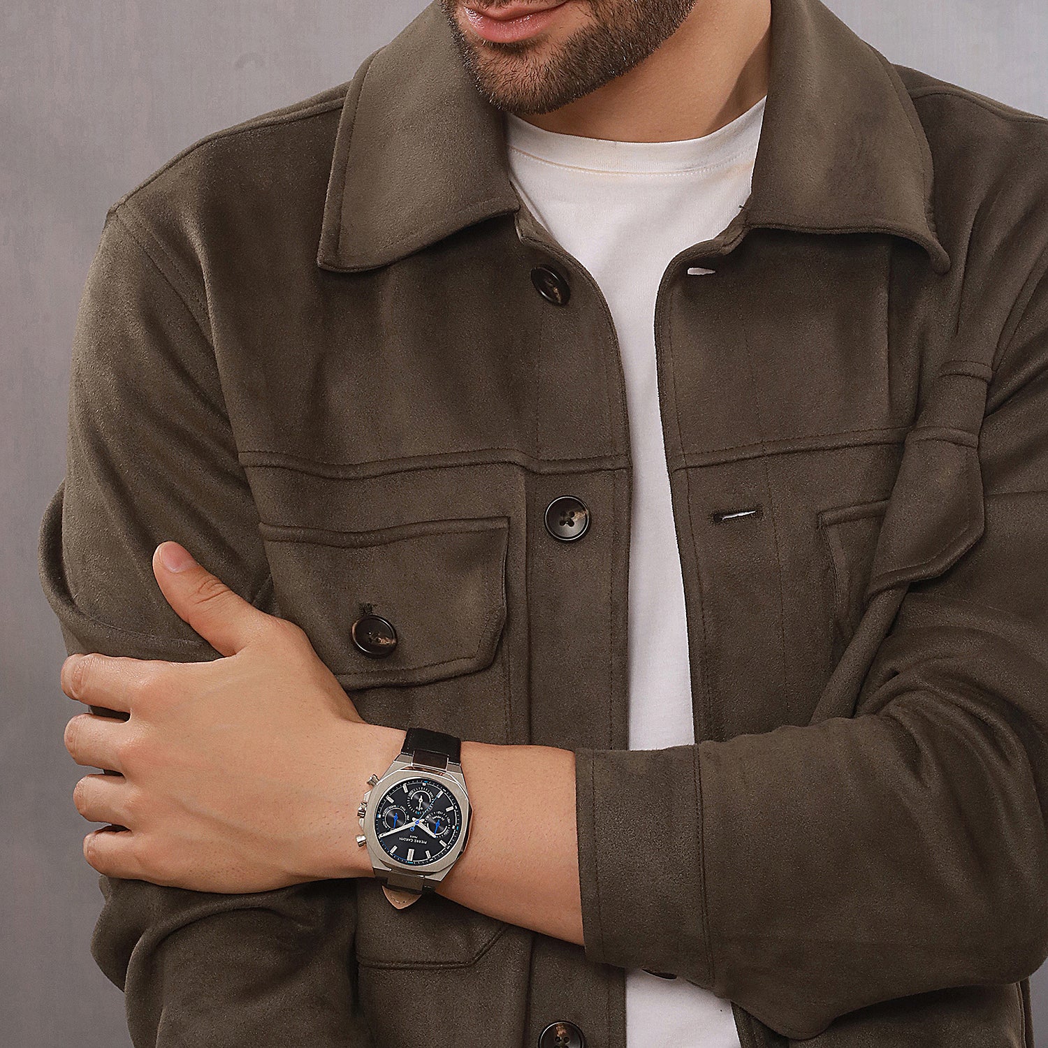 Maison 8 Vogue Men’s 42mm Stainless Steel Watch - Black Dial with Black Leather Strap - Image 8