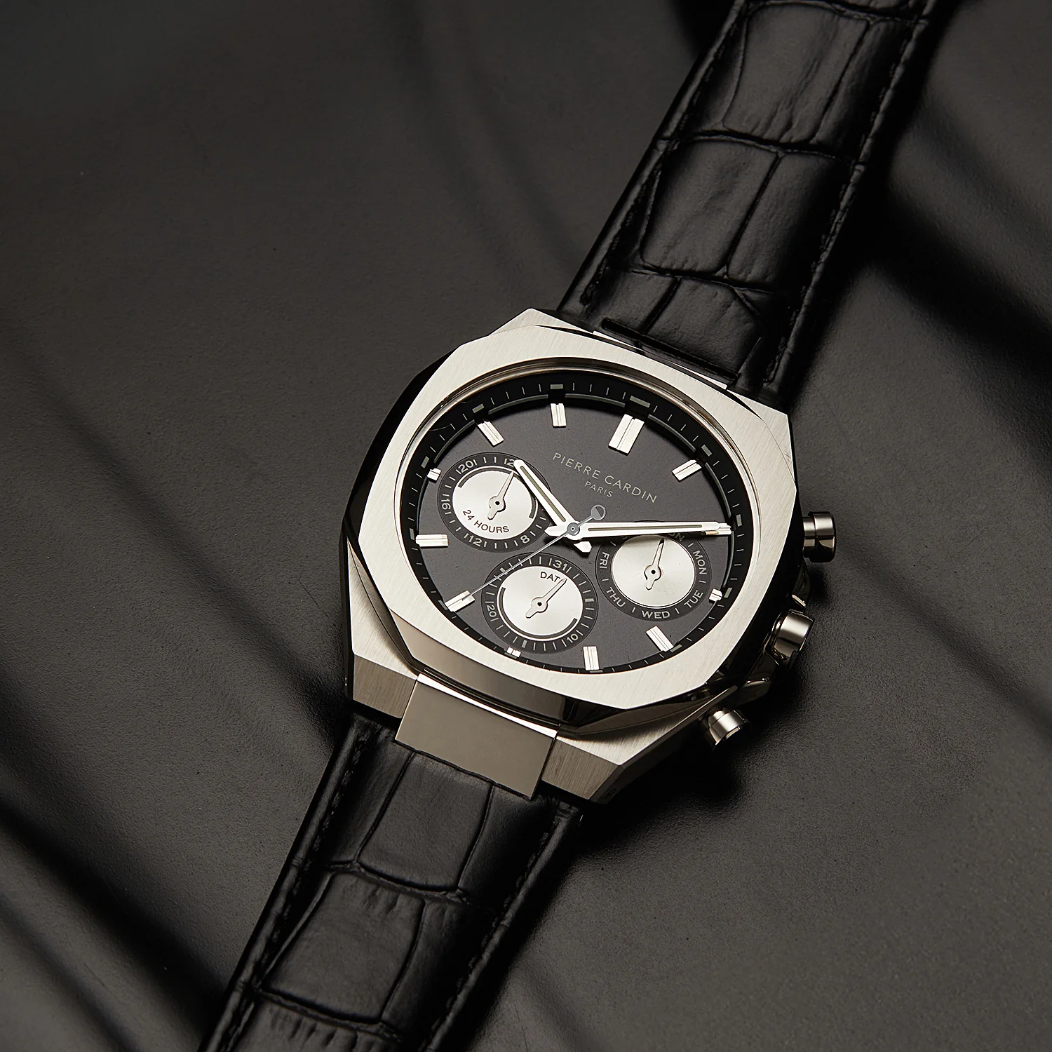 Maison 8 Vogue Men’s 42mm Stainless Steel Watch - Black Dial with Panda Eyes and Black Leather Strap - Image 5