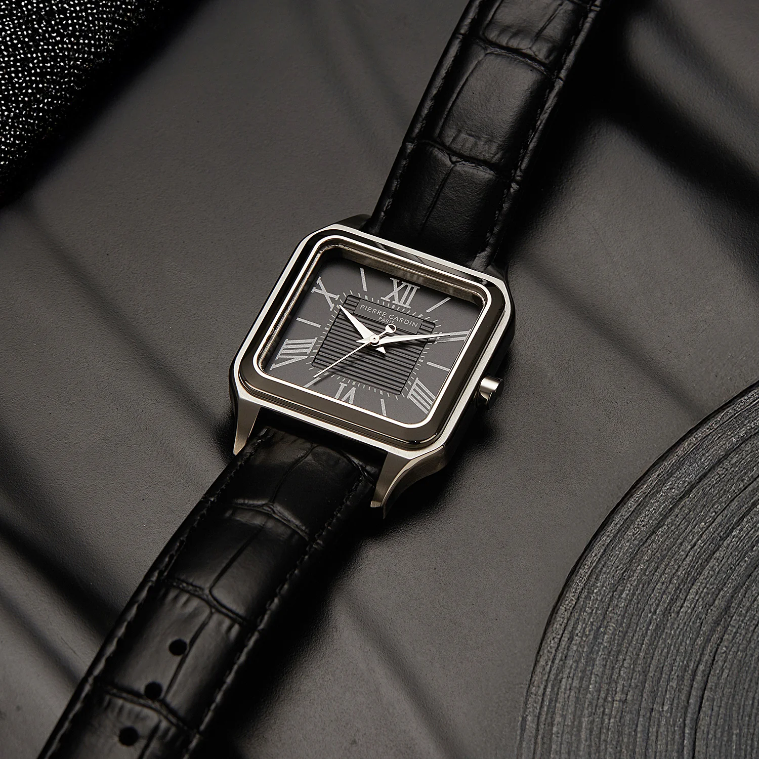 Ménilmontant Carré Men’s Square Watch - Silver Case, Black Dial with Black Leather Strap - Image 5