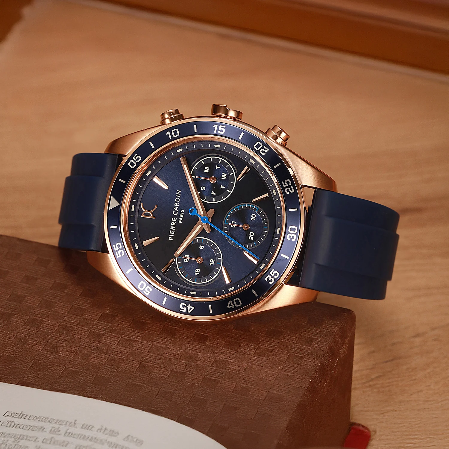 Nation Cristal Men’s 42mm Multifunction Watch - Rose Gold Case, Blue Dial, Blue Bezel with Blue Silicone Strap - Image 6