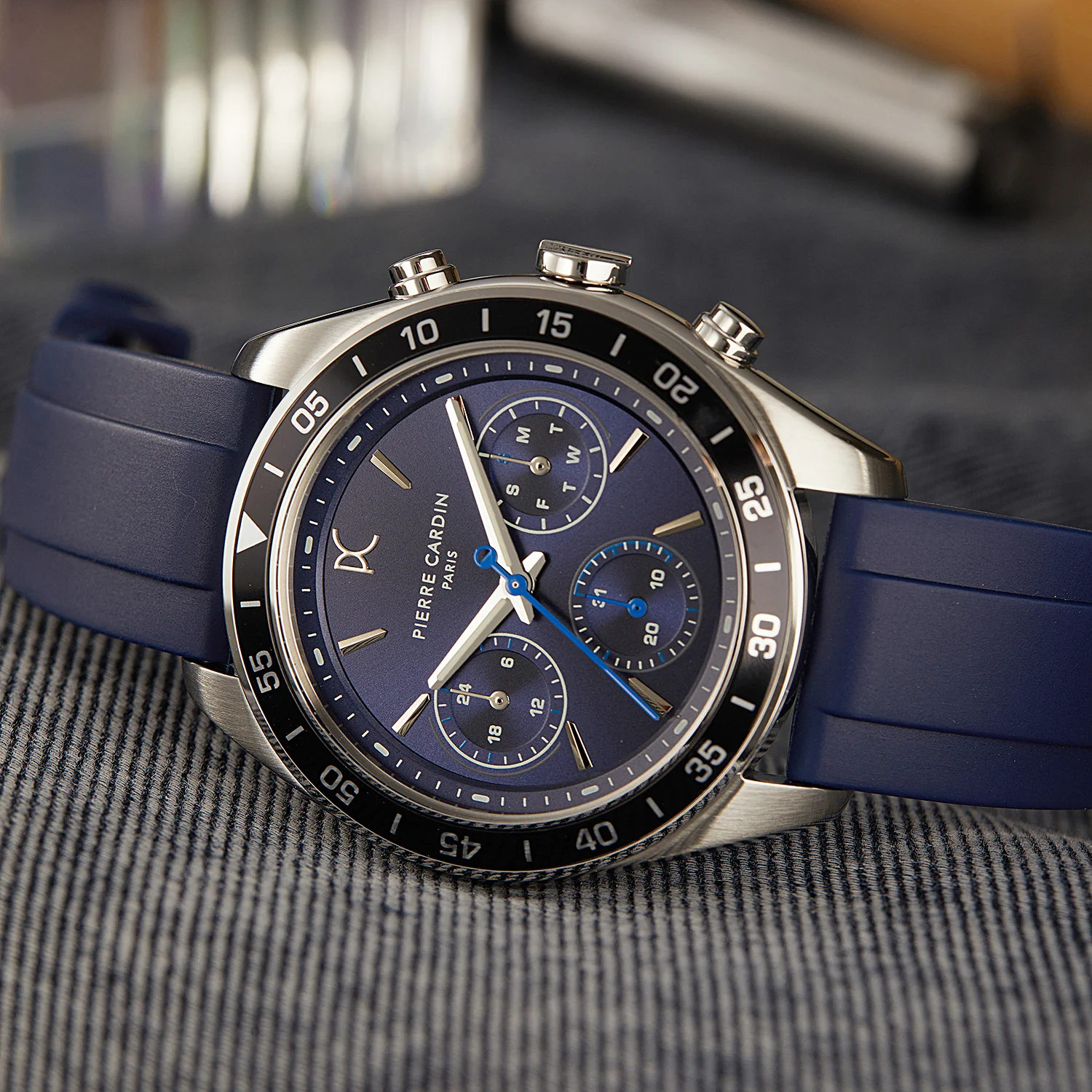 Nation Cristal Men’s 42mm Multifunction Watch - Silver Case, Blue Dial, Black Bezel with Blue Silicone Strap - Image 6