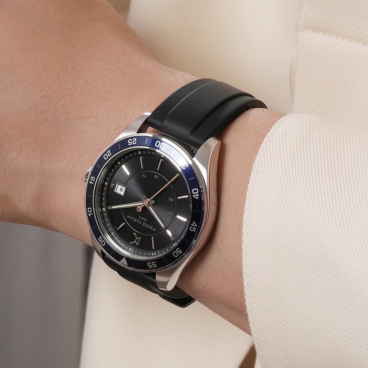 Nation Verre Men’s 42mm Sport Watch - Black Dial, Blue Bezel with Black Silicone Strap - Image 7