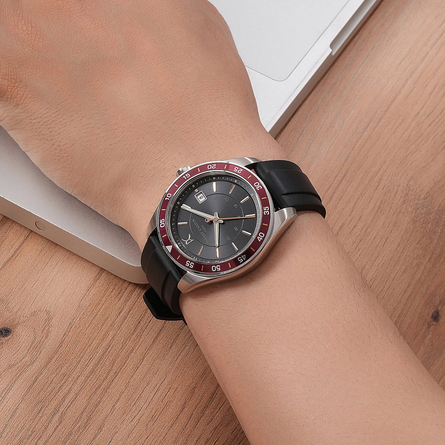 Nation Verre Men’s 42mm Sport Watch - Black Dial, Wine Bezel with Black Silicone Strap - Image 9