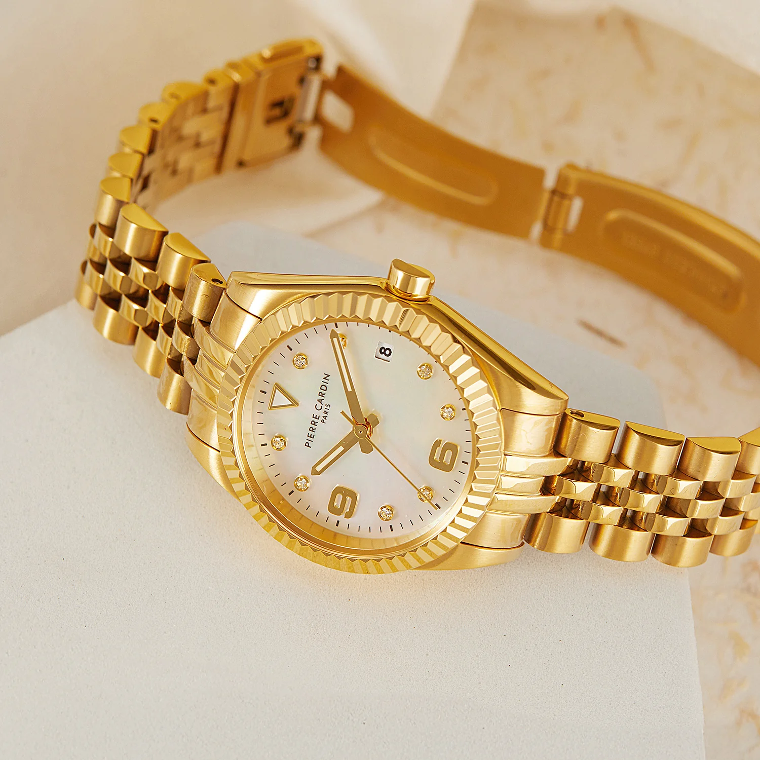 Opéra Timbre Women’s Watch - Gold Case, White Mother of Pearl Dial Look with Crystal Indexes and Gold Jubilee Strap - Image 5