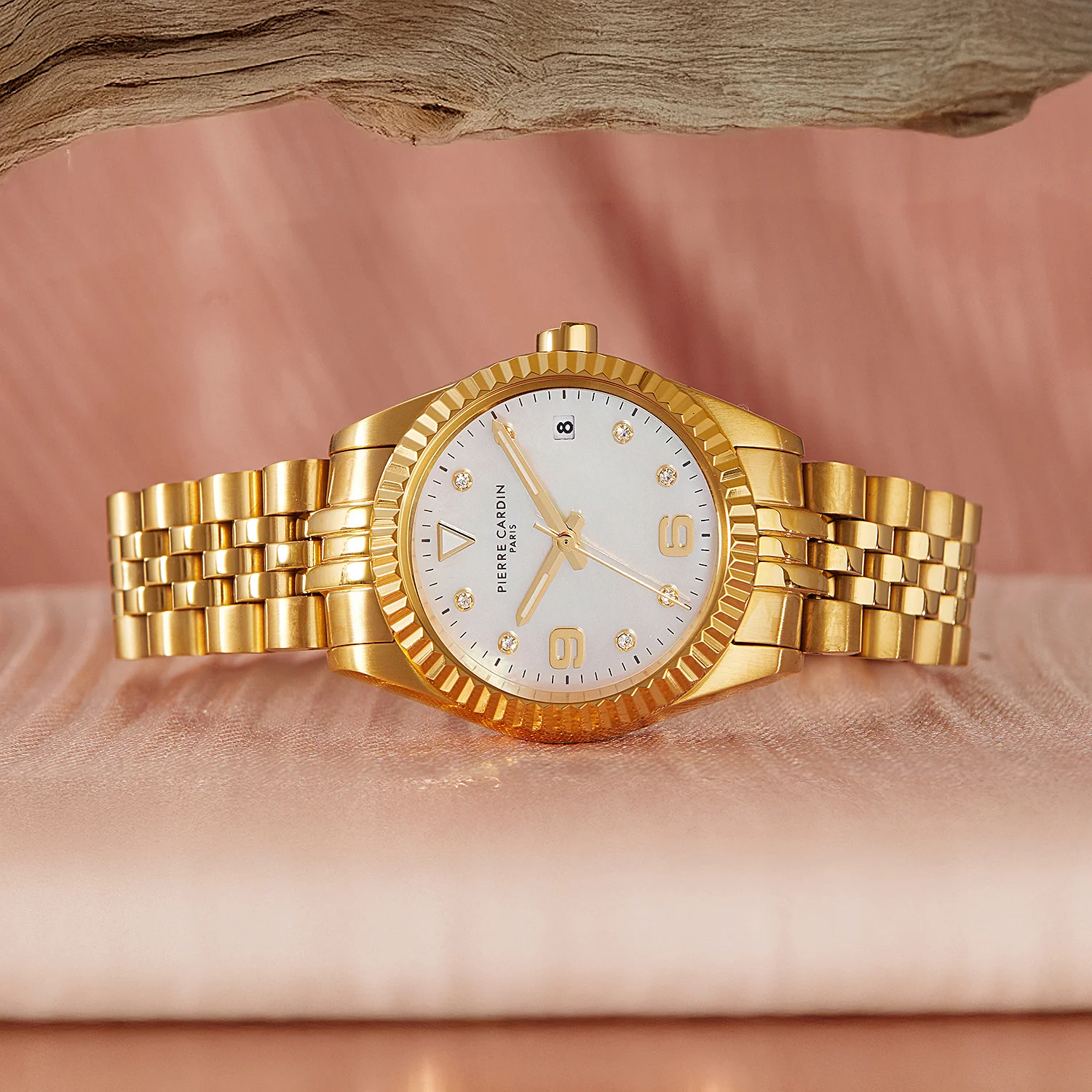 Opéra Timbre Women’s Watch - Gold Case, White Mother of Pearl Dial Look with Crystal Indexes and Gold Jubilee Strap - Image 6