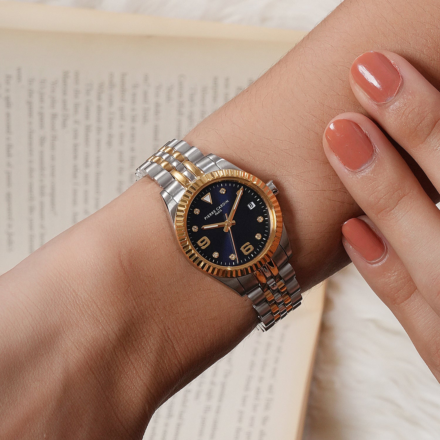 Opéra Timbre Women’s Watch - Two-Tone Rose Gold & Silver Case, Blue Dial with Crystal Indexes and Two-Tone Jubilee Strap - Image 7