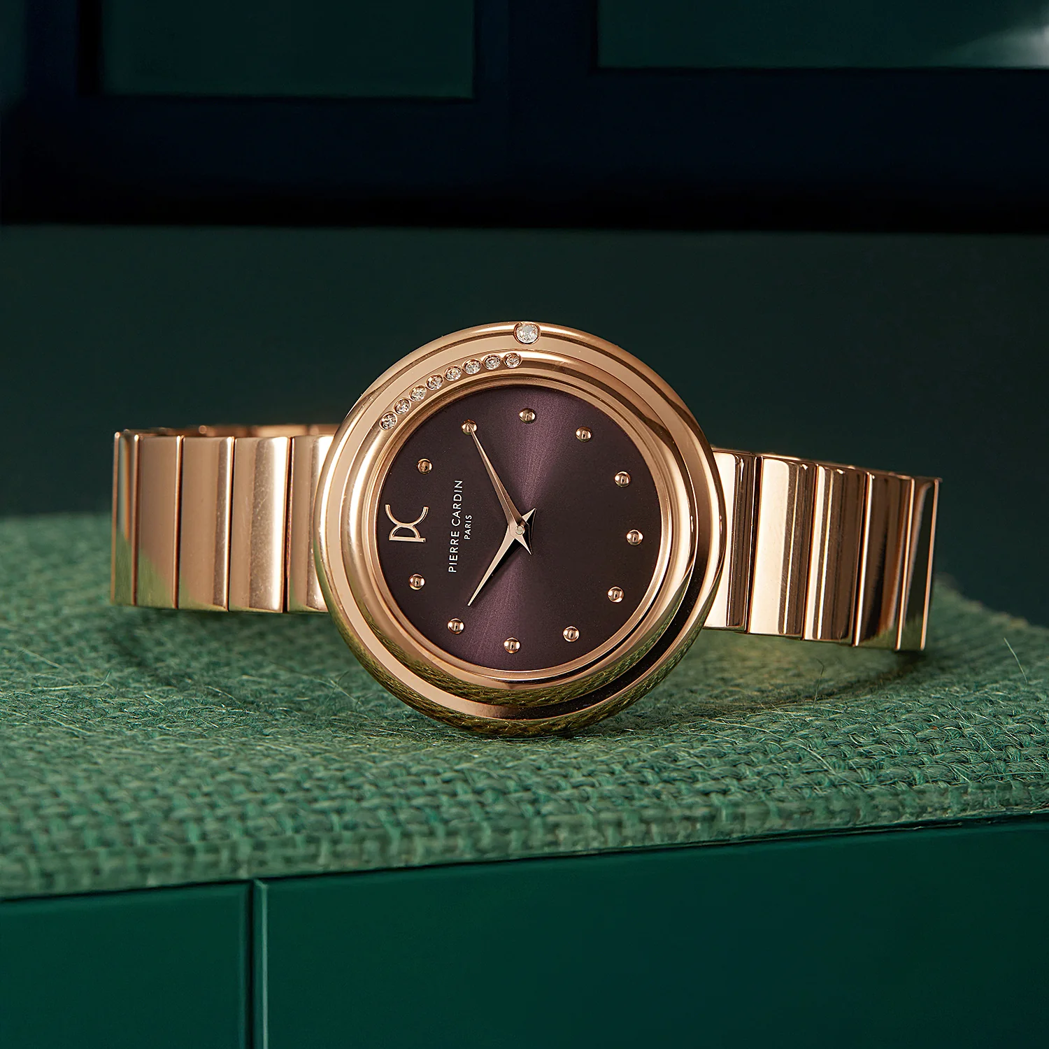 Passy Météore Ladies’ Watch - Rose Gold Case with Plum Dial, Crystal Bezel, and Metal Link Strap - Image 6