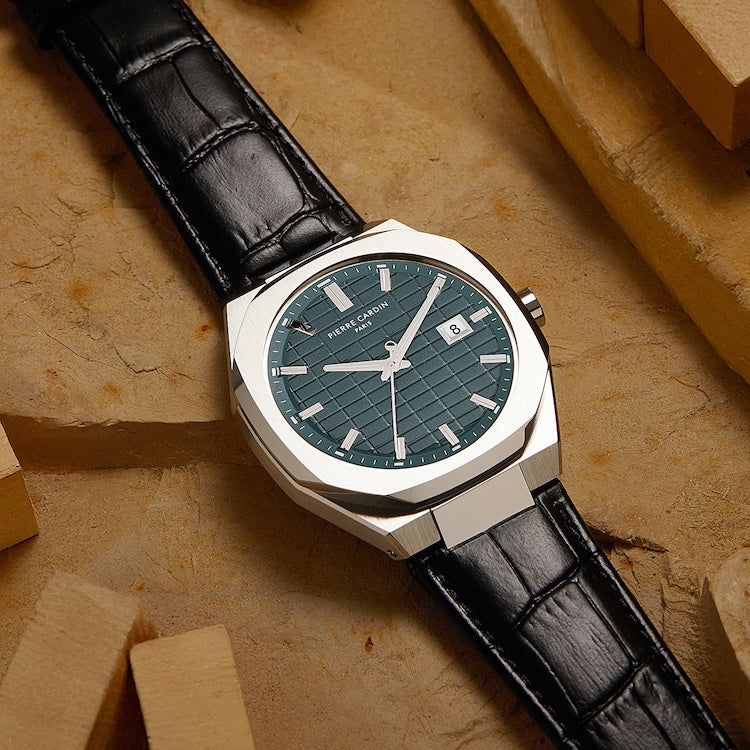 Maison 8 Checkers Men’s 42mm Stainless Steel Watch - Green Checkered Dial with Black Leather Strap - Image 5