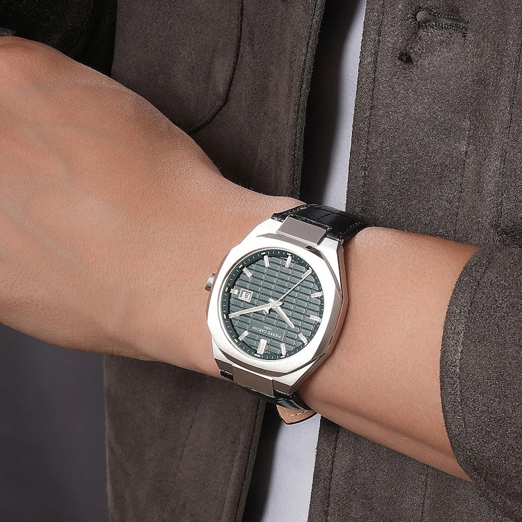 Maison 8 Checkers Men’s 42mm Stainless Steel Watch - Green Checkered Dial with Black Leather Strap - Image 8